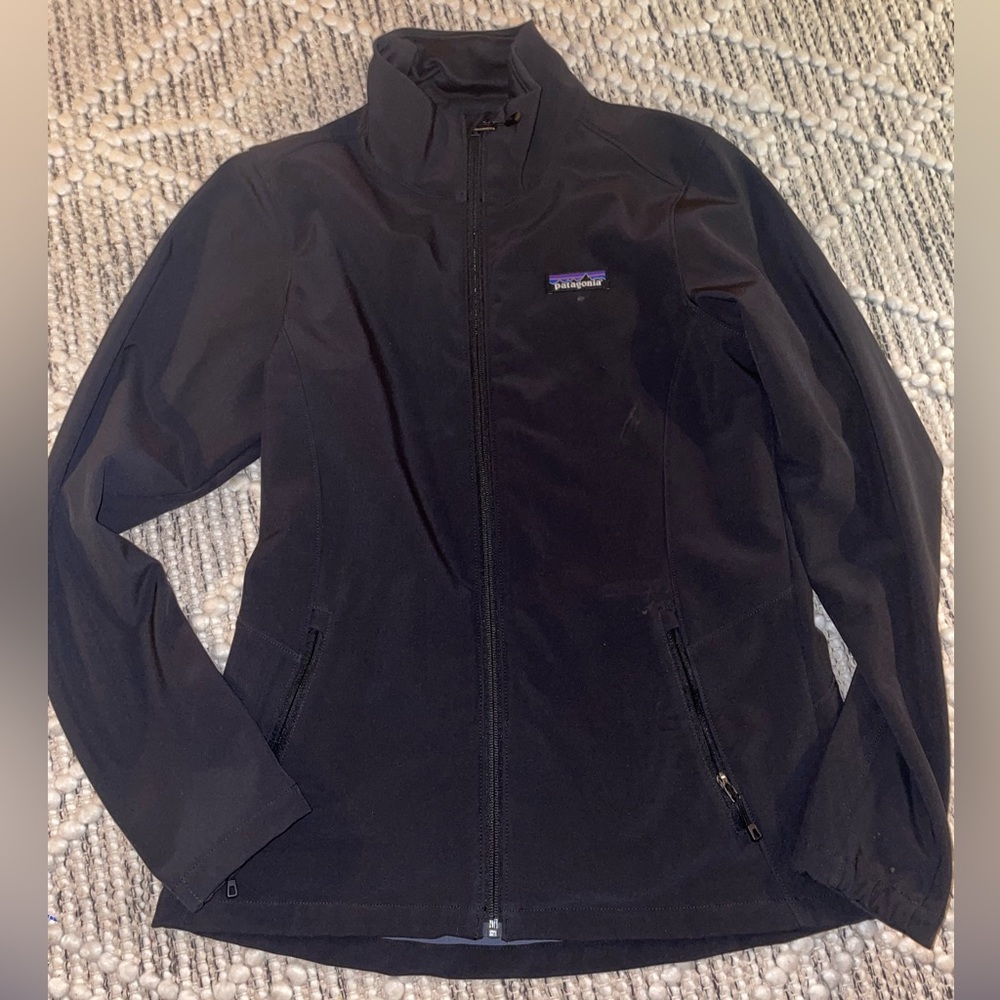 Patagonia Women’s Jacket. Small. Soft shell (almost performance material).